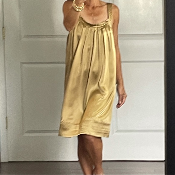 BCBG Dresses & Skirts - BCBG 100% Silk Gold Camisole Dress dize MP NWT